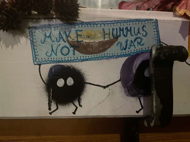 Make hummus, not war